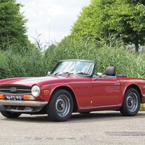 ClassicOpen-triumph-tr6-pi-overdrive-1-tekoop.jpg